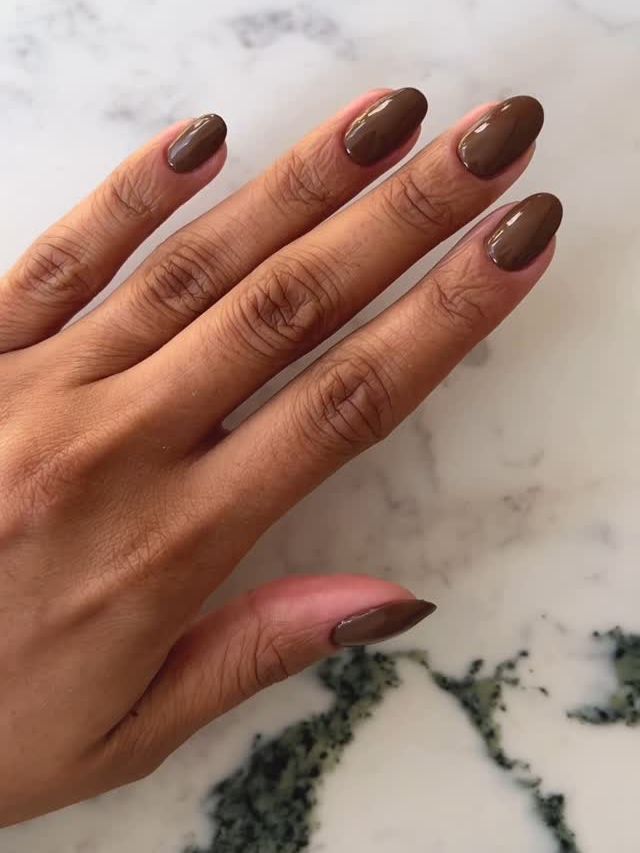 Photo of creamy mocha nails