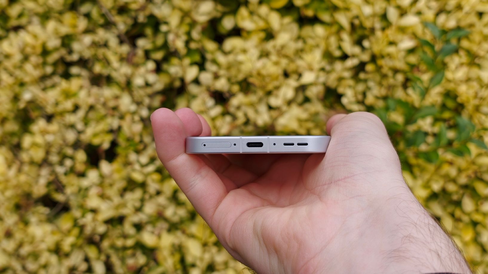 The Oppo Find X10 smartphone's USB-C port