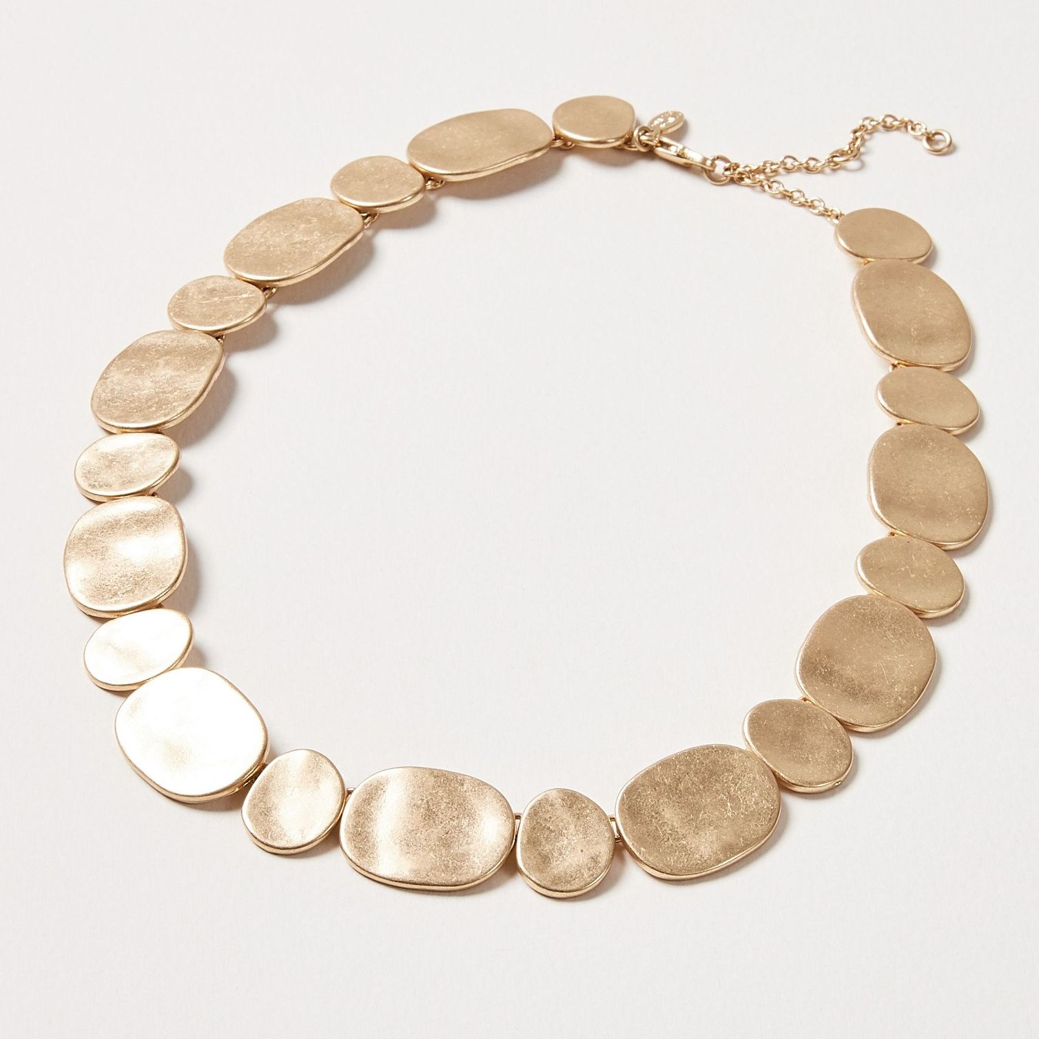 Lud Pebble Link Gold Tone Collar Necklace | Oliver Bonas