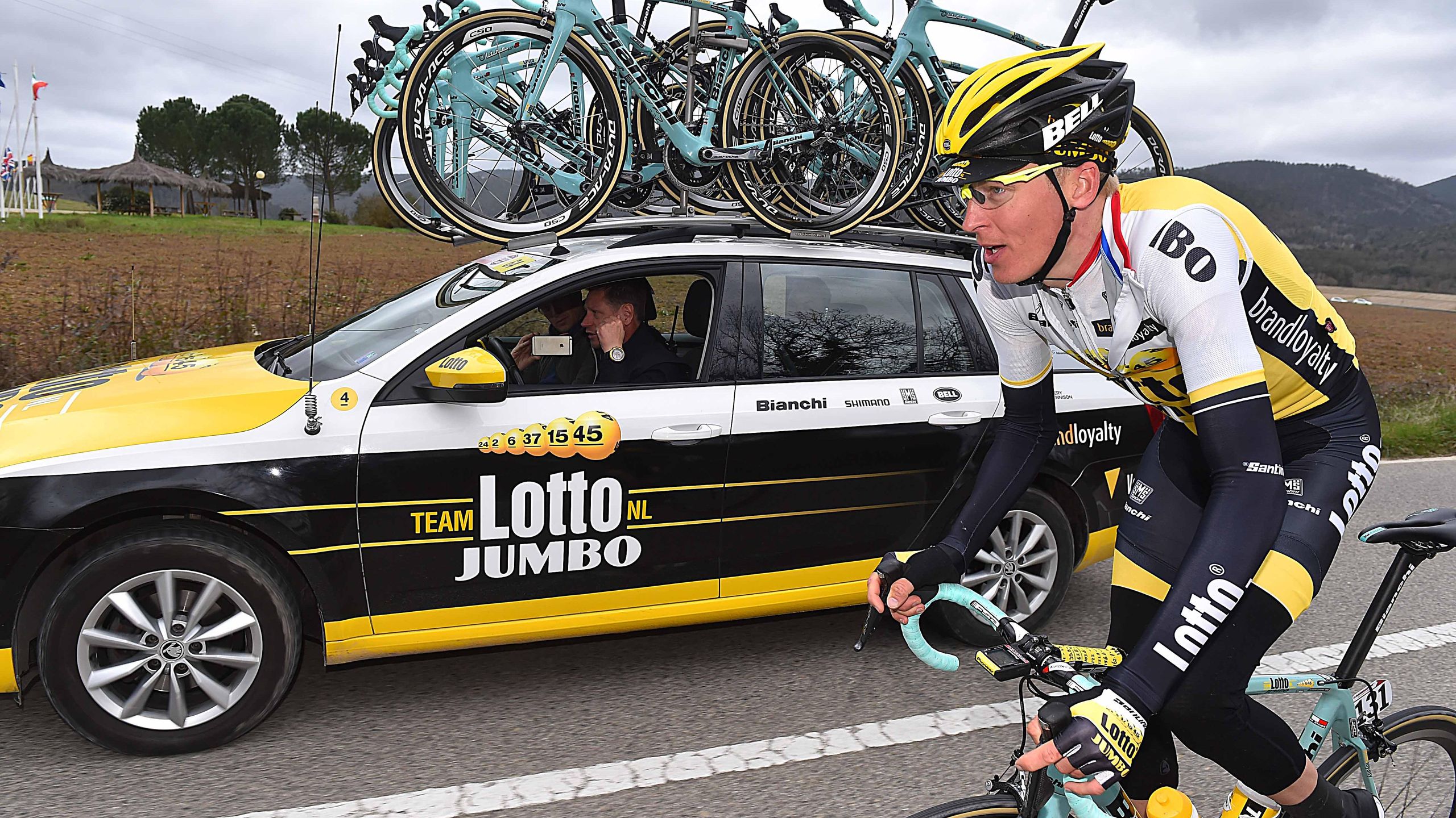 Gesink extends contract with Team LottoNL-Jumbo, targets Tour de
