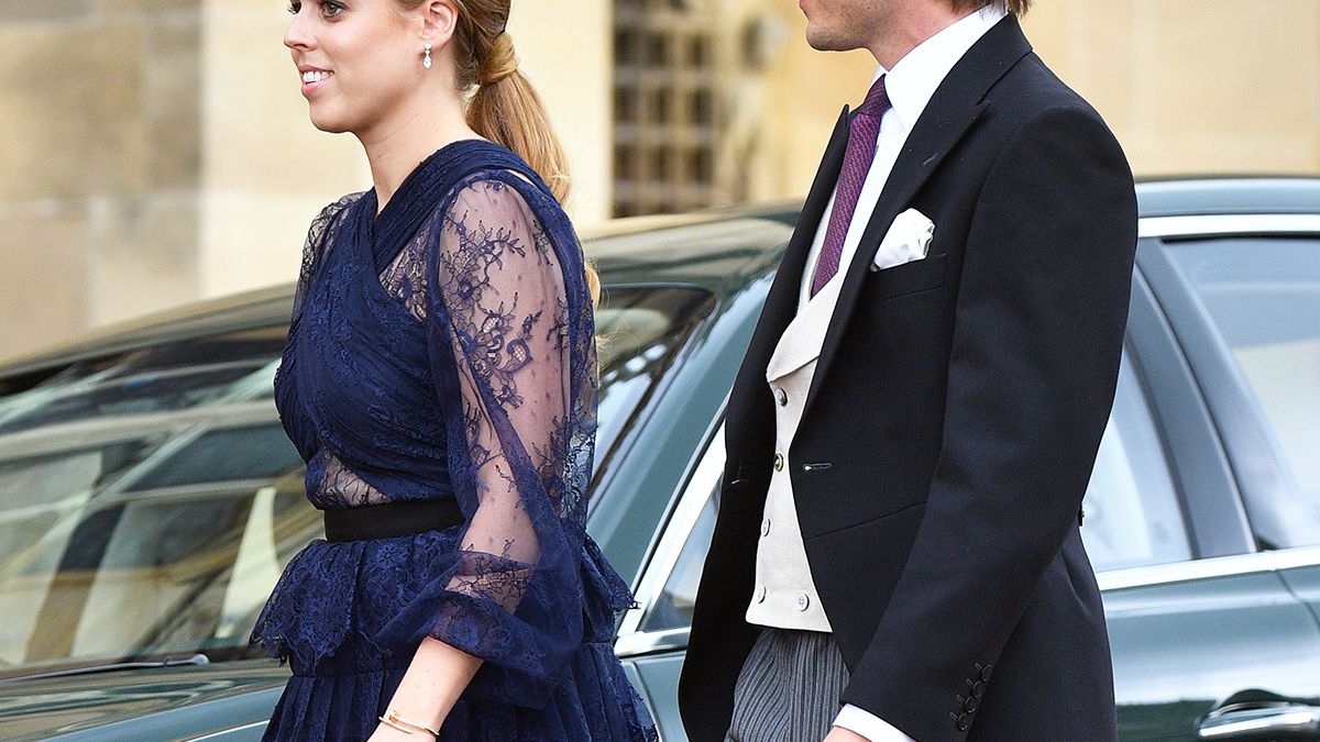 Princess Beatrice's Engagement Ring Is Jaw-Dropping | Who What Wear Princess Beatrice's Engagement Ring Is Jaw-Dropping | Who What Wear