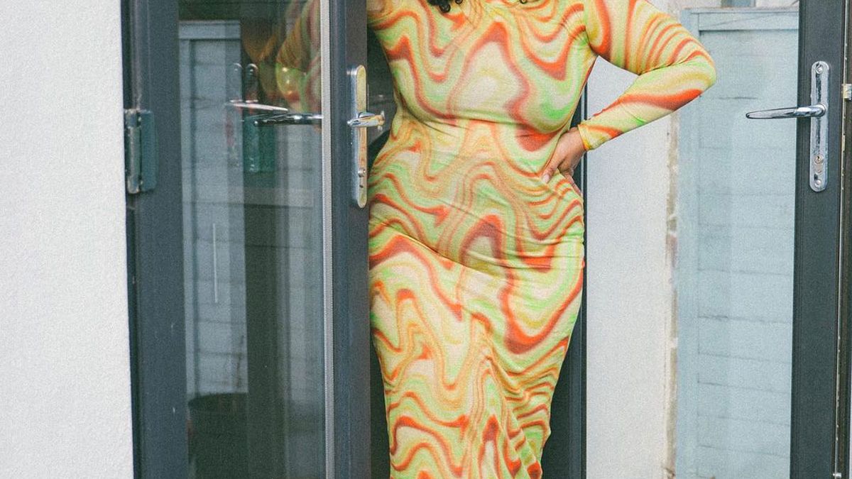 27 Colorful Summer Dresses That Are So Vibrant and Cheery | Who What Wear 27 Colorful Summer Dresses That Are So Vibrant and Cheery | Who What Wear