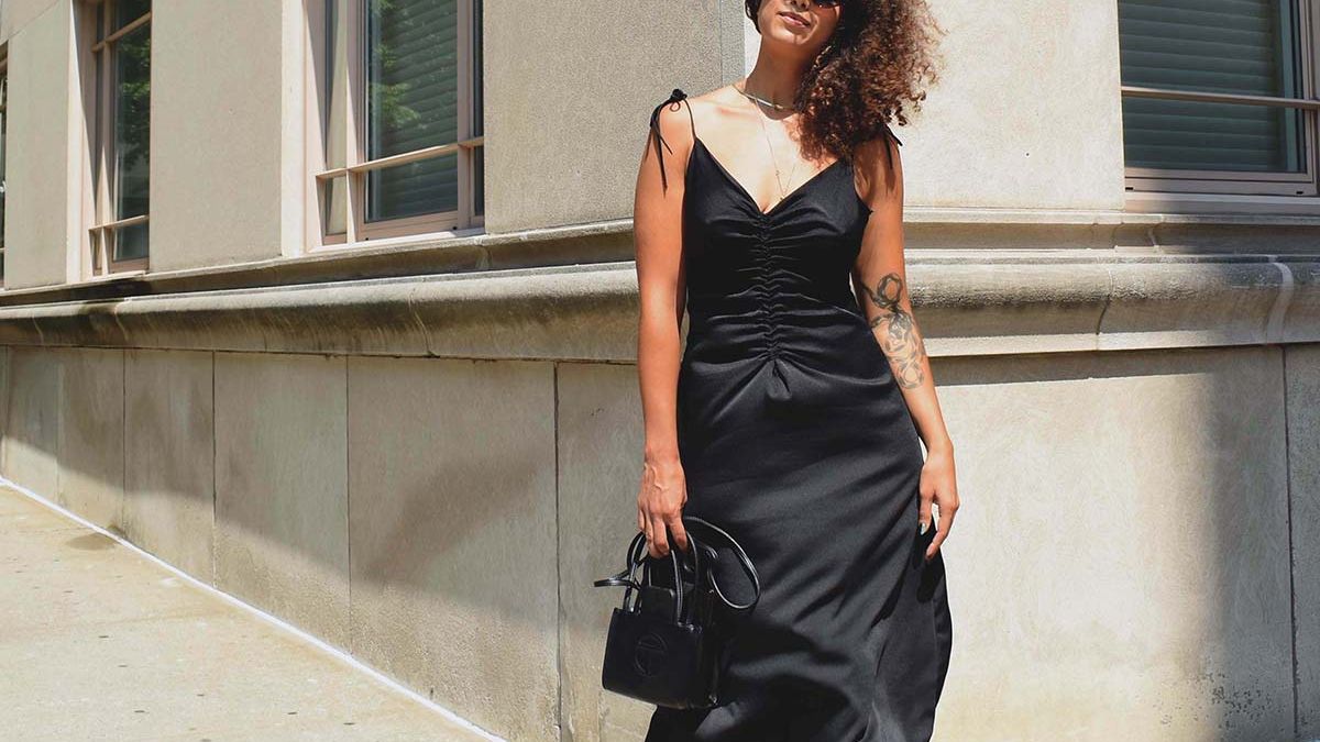 What Not to Pack in a Carry-On, According to an Expert | Who What Wear