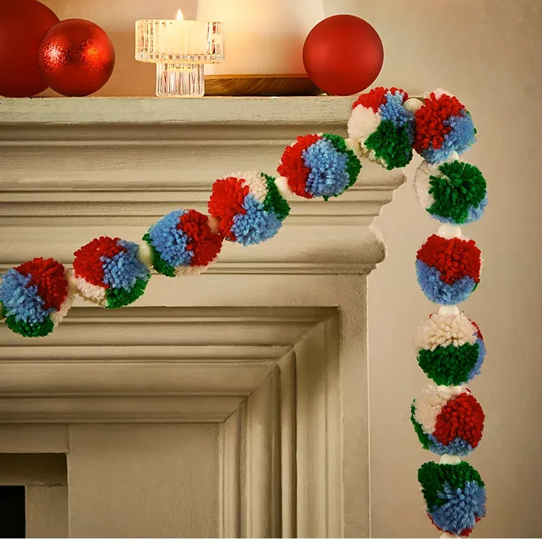 Pom-Pom Garland