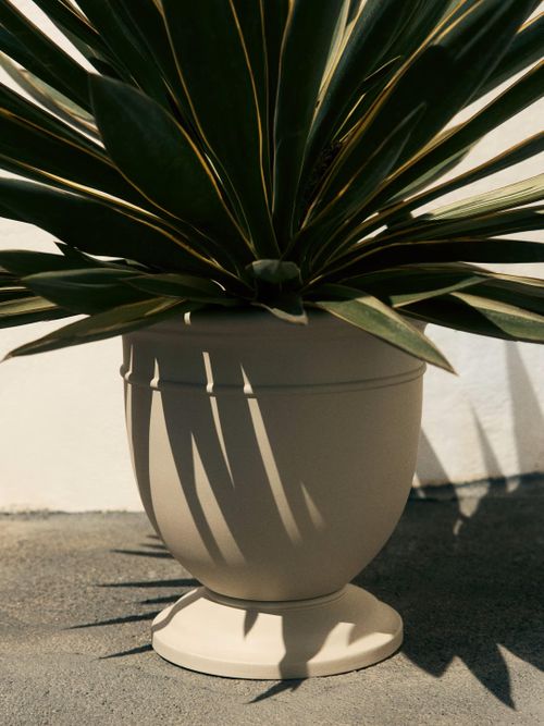 Large Metal Plant Pot in Light Greige