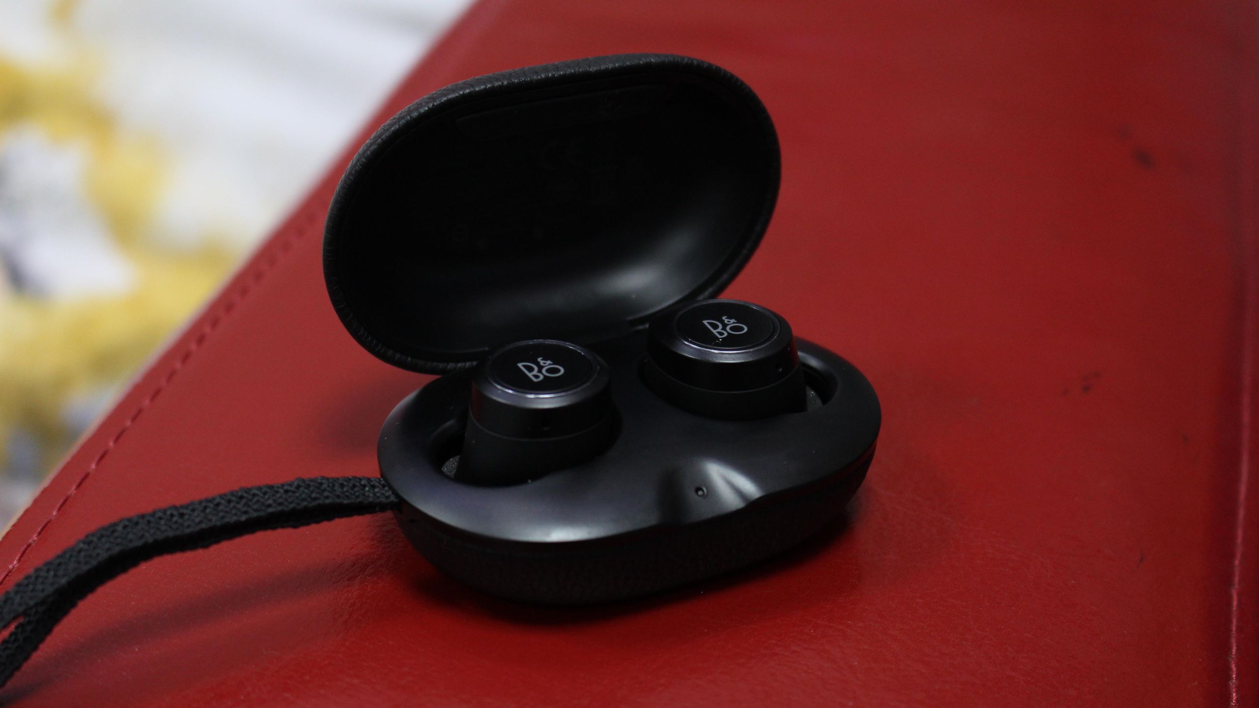 B&O Beoplay E8 wireless earphones review | TechRadar
