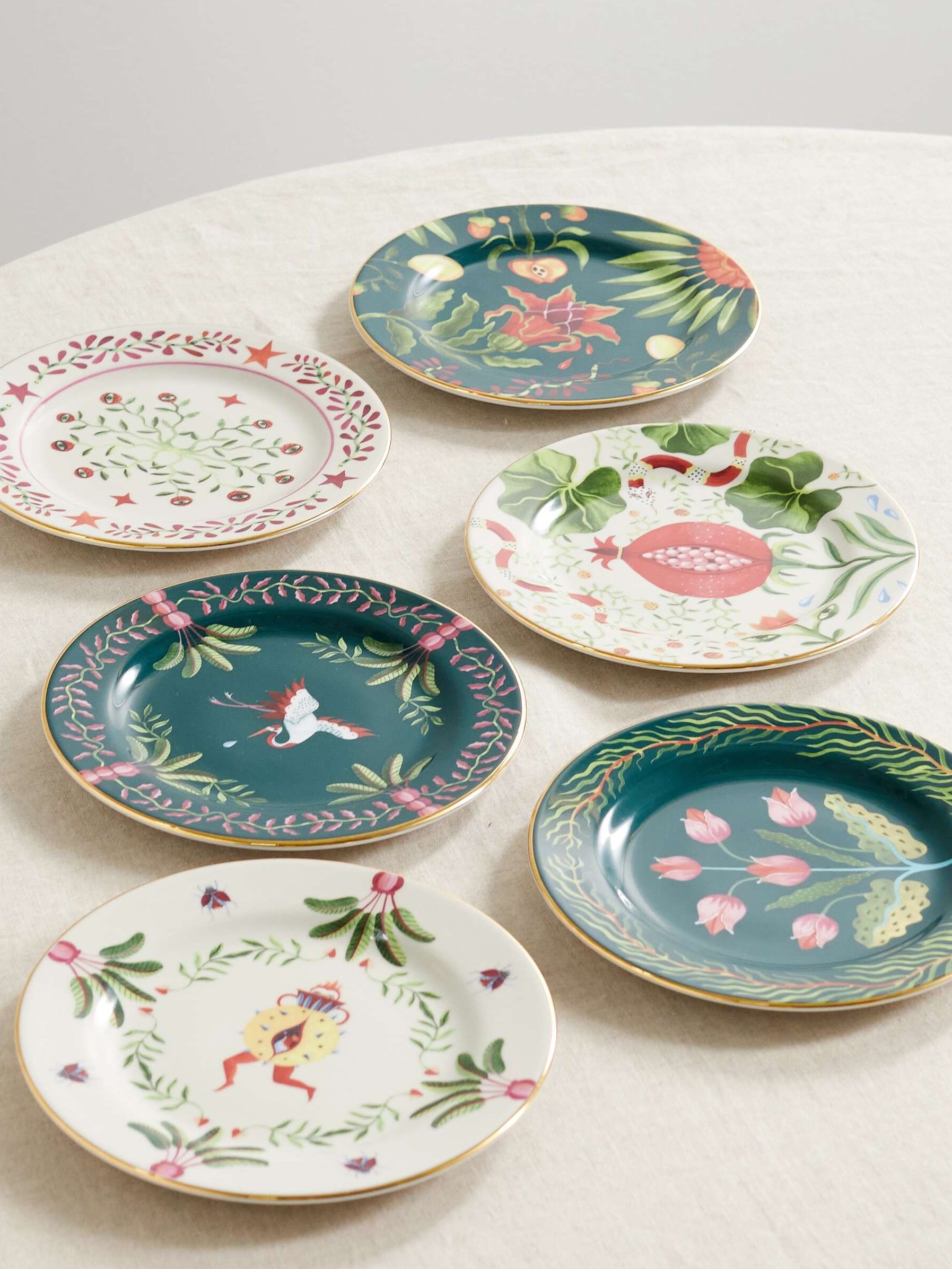 Set of Six Gold-Plated Porcelain Dessert Plates