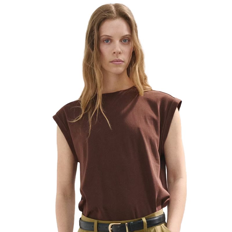 model wearing a shoulder pad top, Mango