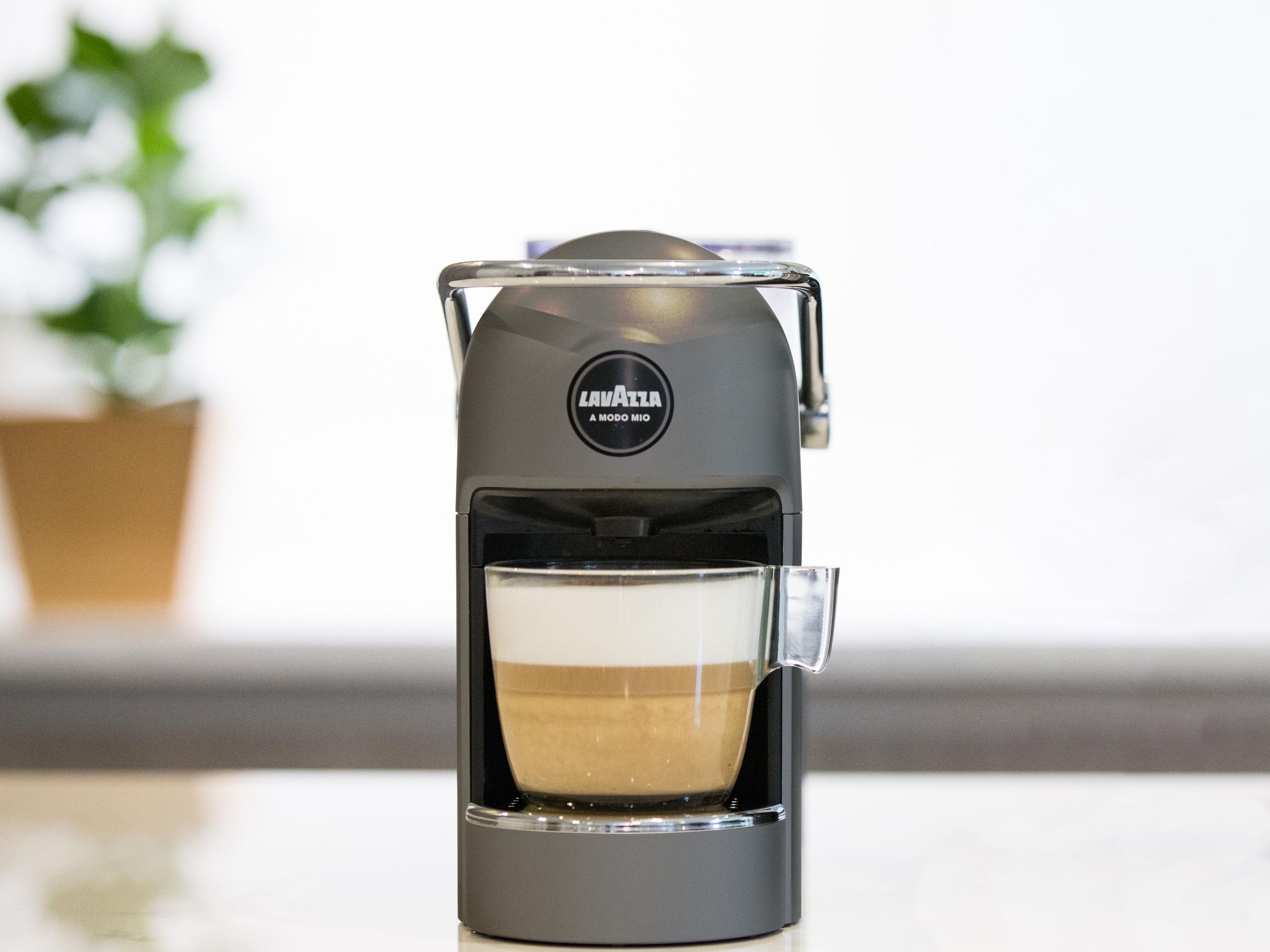 Machine à Café Lavazza Jolie Plus Grise – Expresso Dosettes, Neuve Sous Emballage