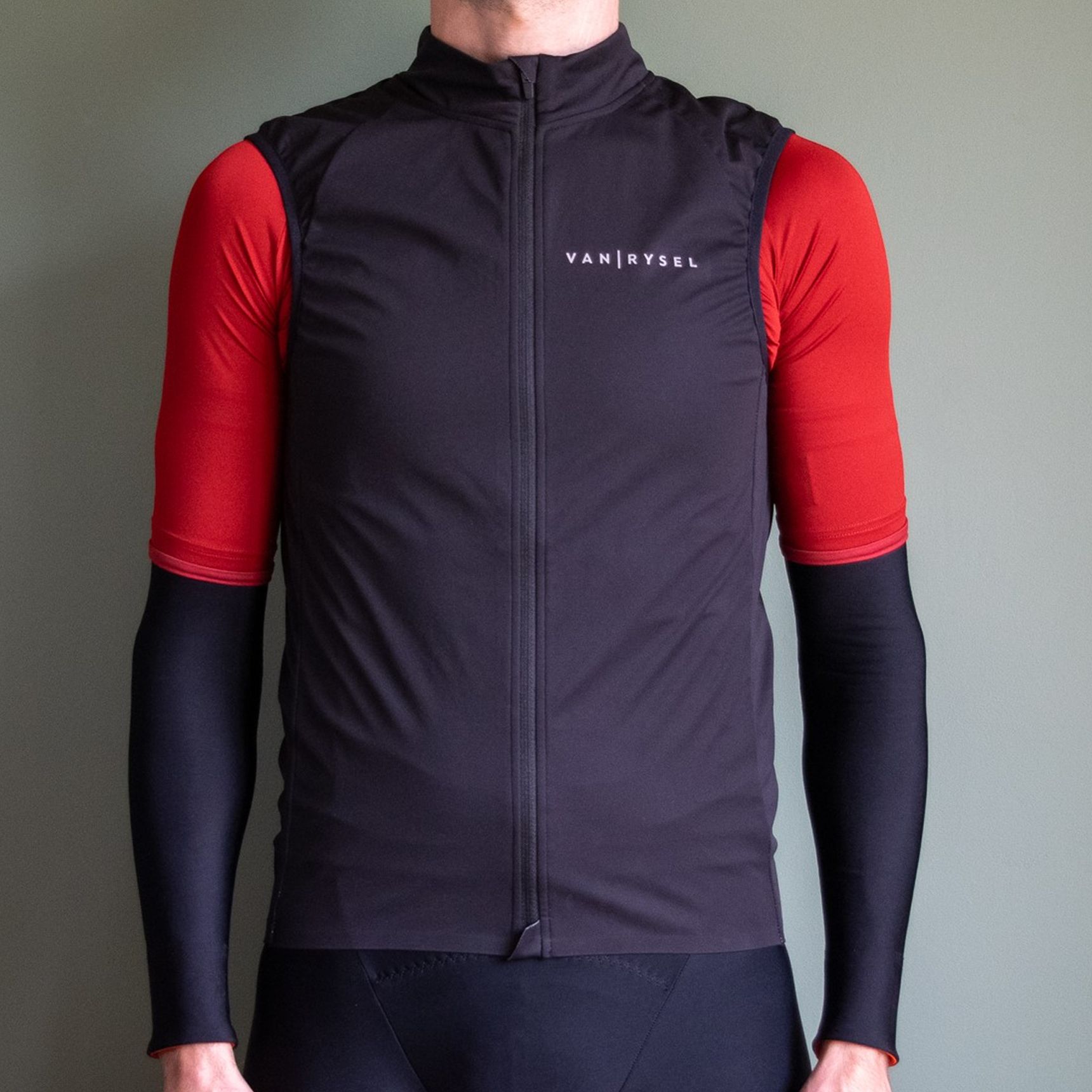 Van Rysel Windproof Gilet Racer in black pictured against a plain grey background