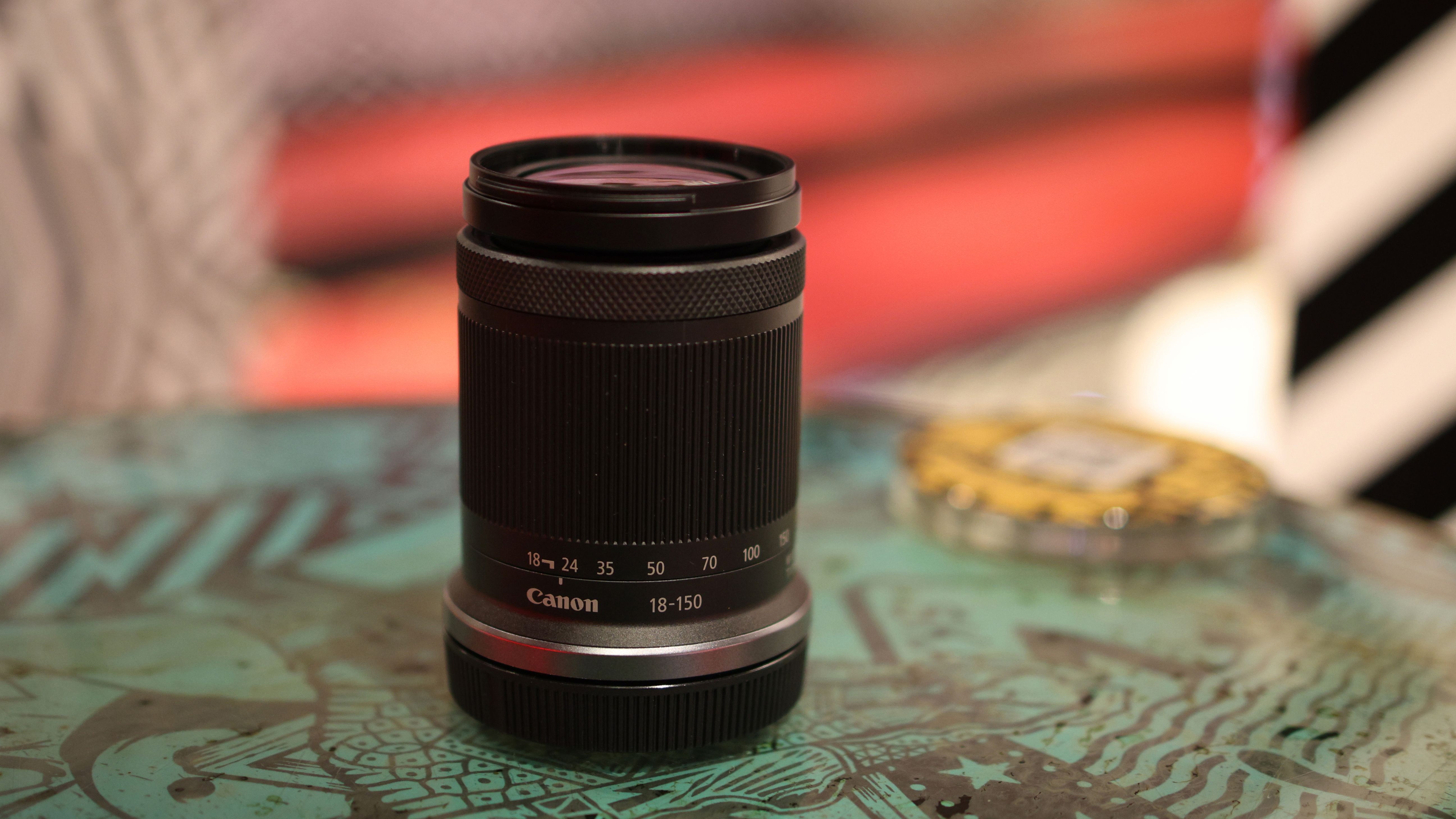 Canon RF-S 18-150mm f/3.5-6.3 IS STM