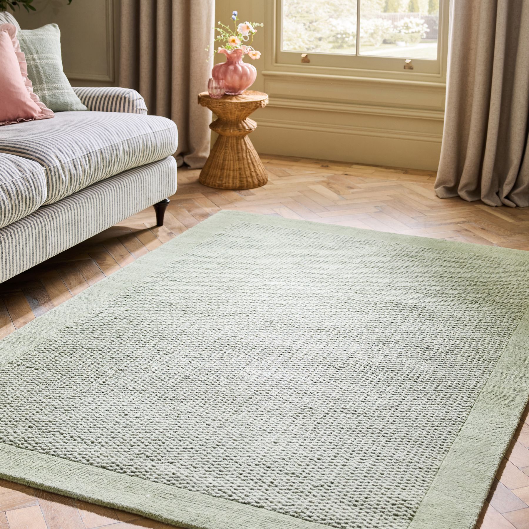 Green Sage Florence Border Wool Rug