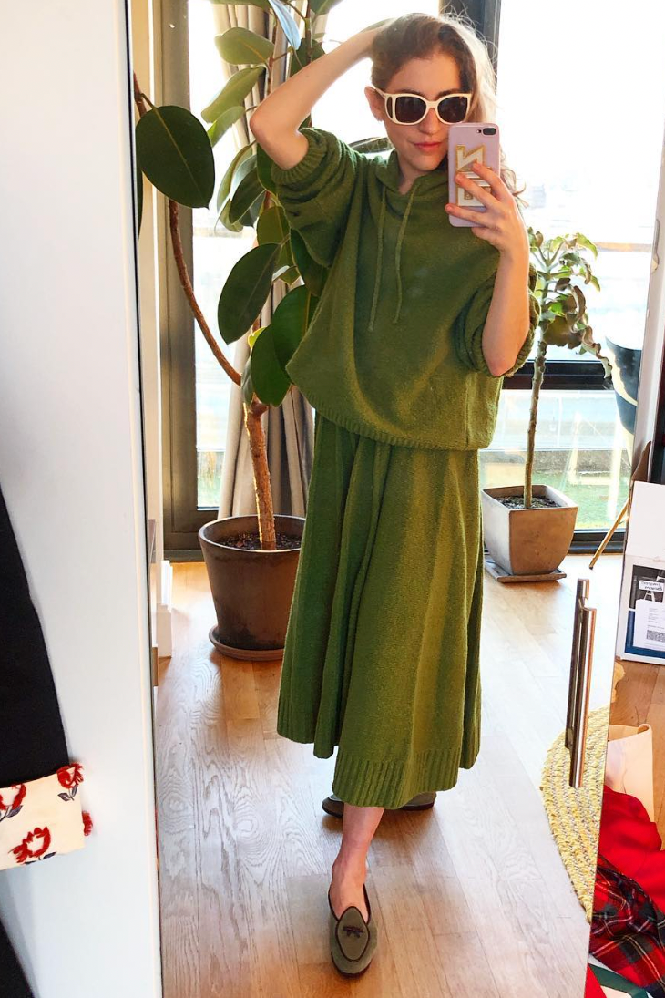Elizabeth Cardinal Tamkin styles a monochrome green look