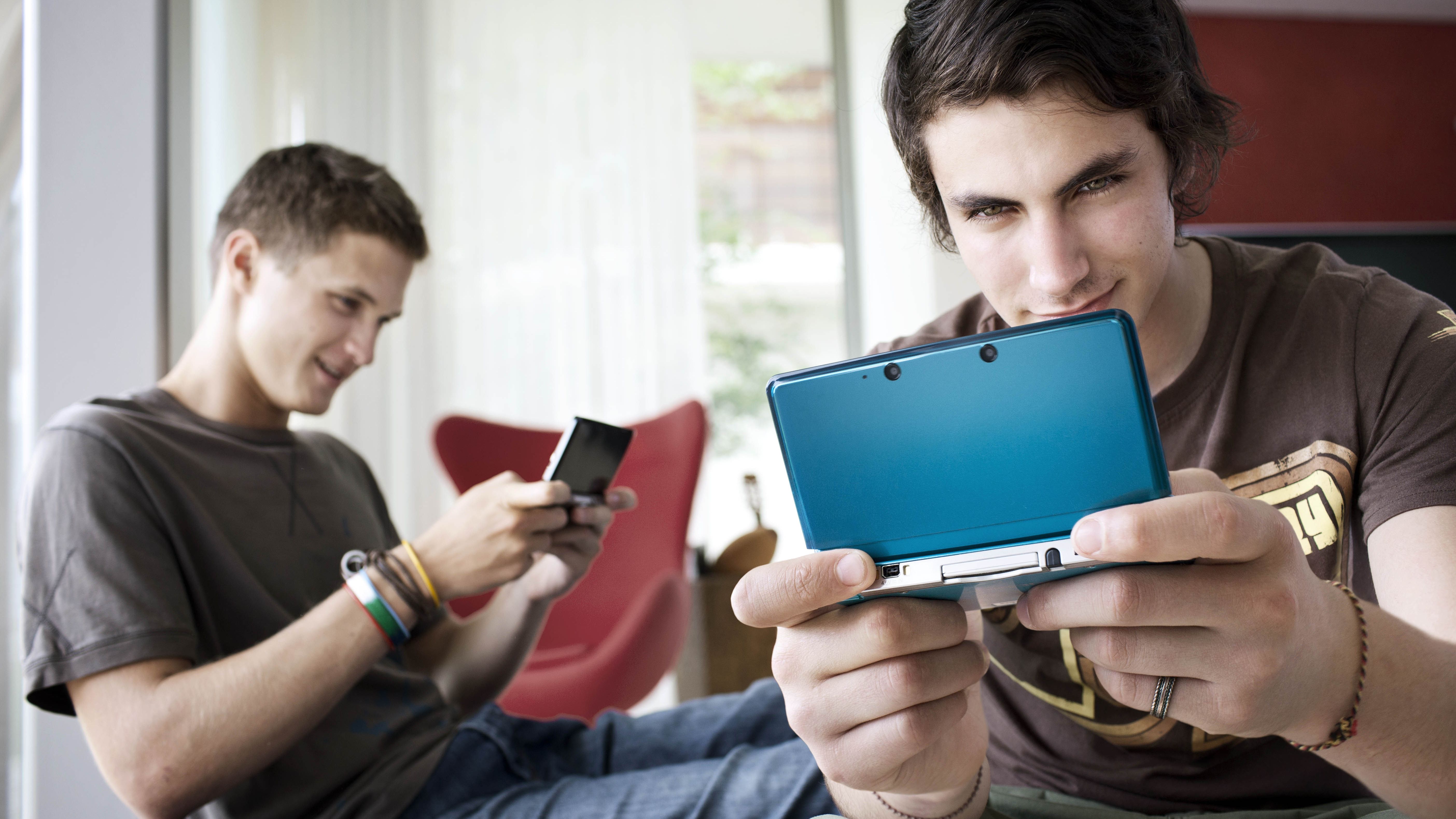 I feel like Im holding porn when I play 3DS in public | GamesRadar+