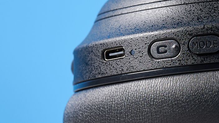 Final VR3000 EX wireless gaming headset