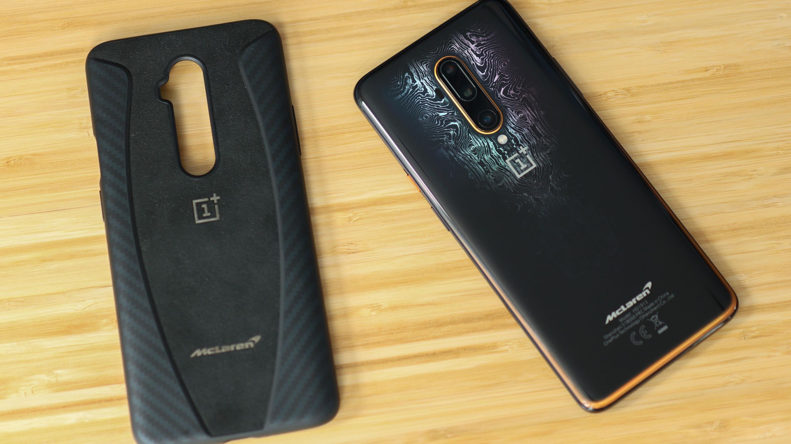 [美品]OnePlus 7T Pro 5G McLarenマクラーレンコラボ限定モデル  SIMフリー nr-article-OnePlus-7T-Pro-10-