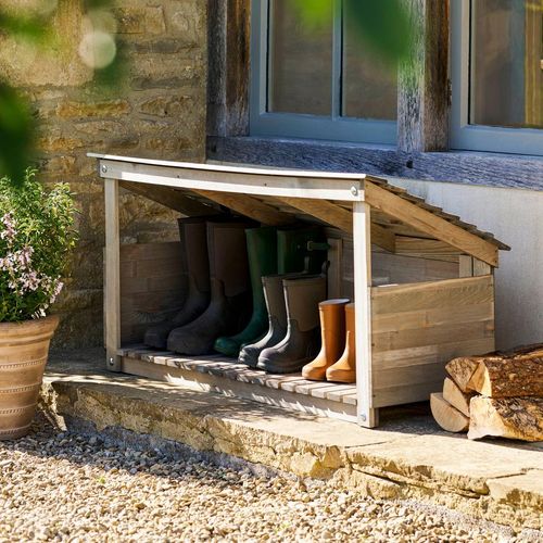Aldsworth Welly Store