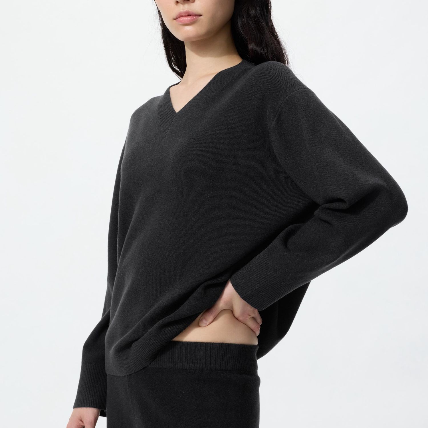 Washable Knit V Neck Jumper (smooth)