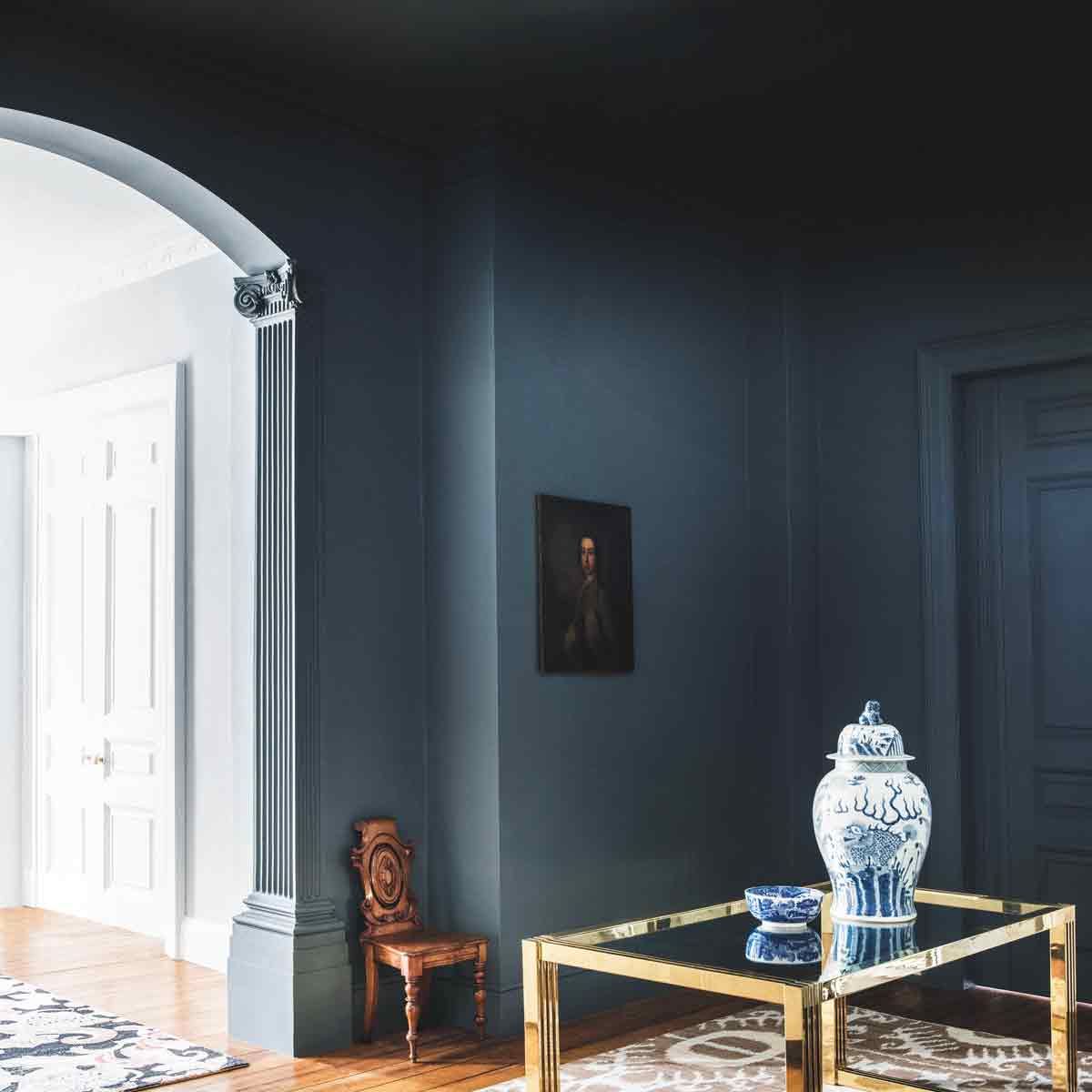 Navy Walls Silver And Blue Ideas To Use The Most Calming Colors For