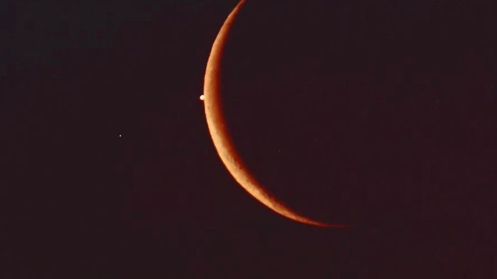 Capturing Venus: An Amateur Astronomer's Famous Moon Shot | Space