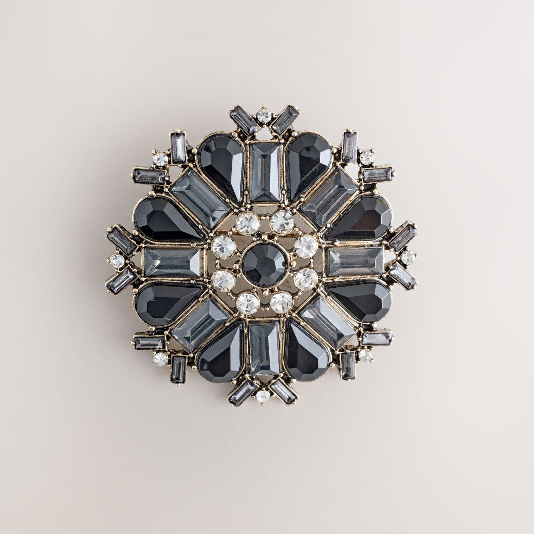 Black Sparkle Brooch - Size One