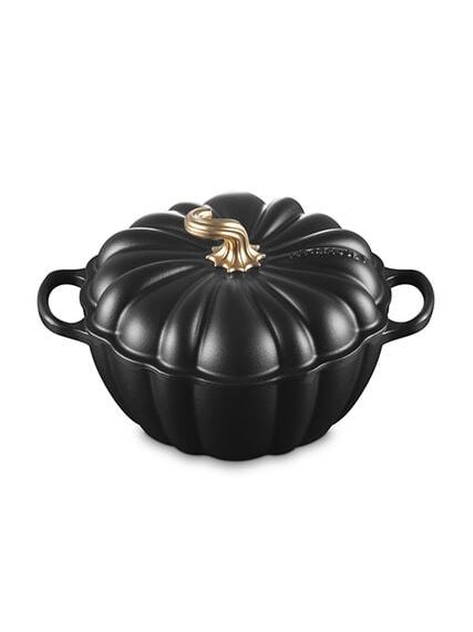Le Creuset, Signature Pumpkin Cocotte, Licorice