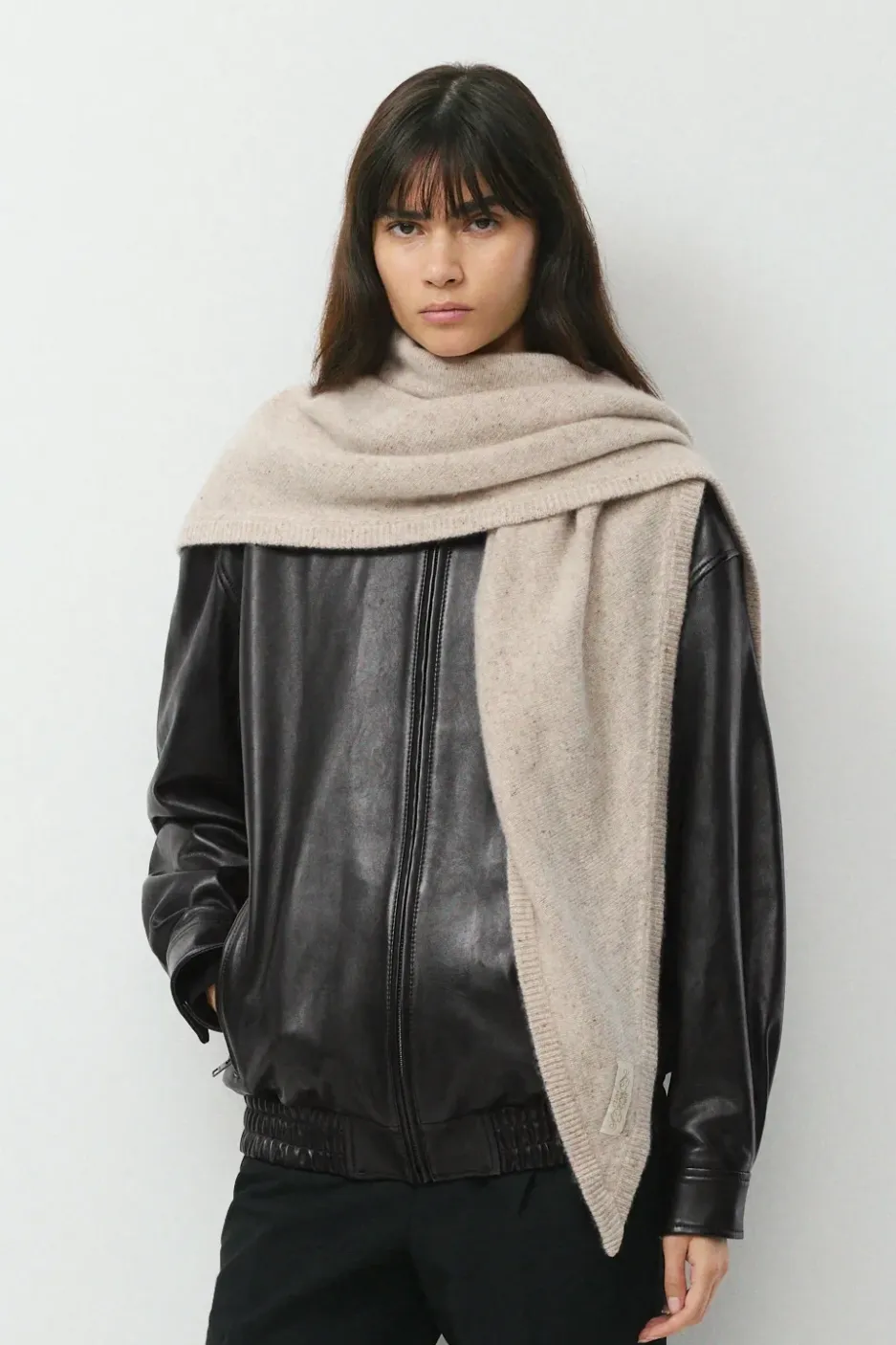 Essential Cashmere Key Large Triangle Scarf