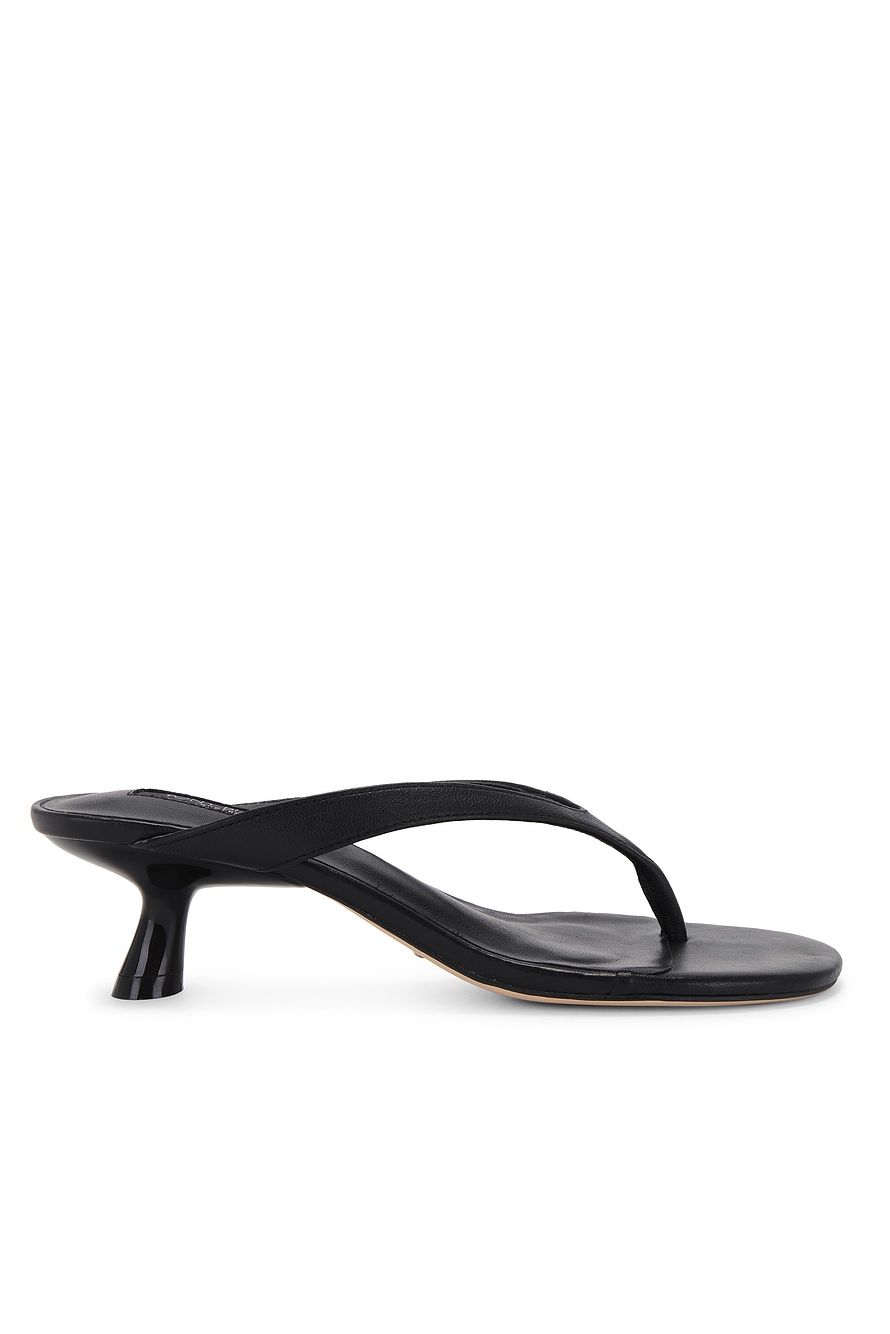 Krista Sandal