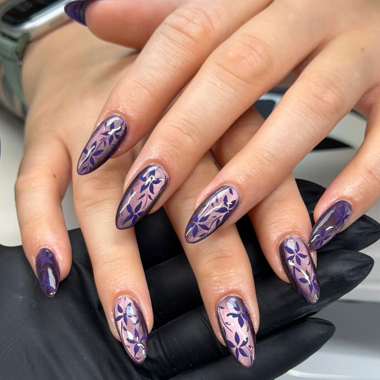 purple manicure