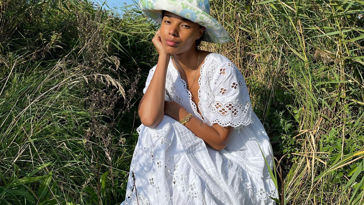 24 White Eyelet Dresses to Shop This Spring | Who What Wear 24 White Eyelet Dresses to Shop This Spring | Who What Wear