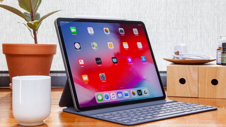 【Apple pencil付】iPad Pro(2018)12.9インチ Amazon.com : 2018 Apple iPad Pro (12.9-inch, Wi-Fi, 256GB