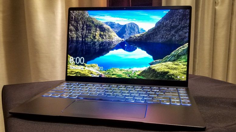 MSI Prestige 14、4K、32 GB メモリ、GTX 1650Ti MSI Prestige 14 Targets Content Creators | Laptop Mag
