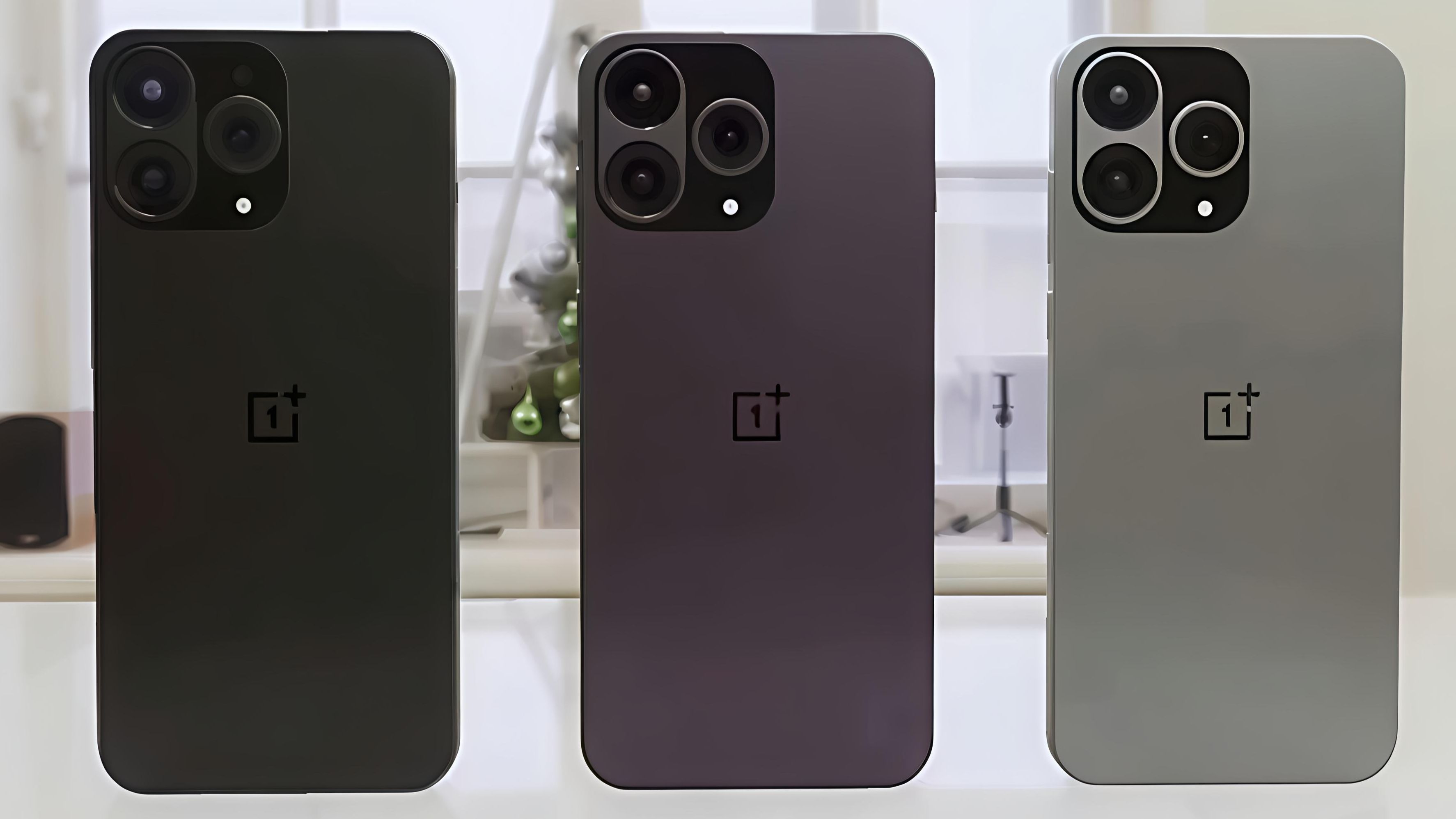 First look at the OnePlus 15&#039;s back panel