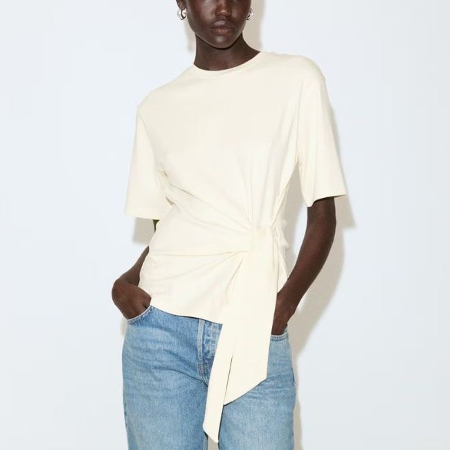 Image of white t-shirt