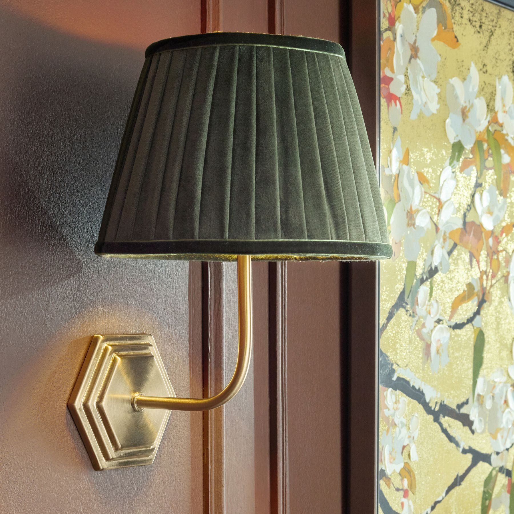 Brass Gatsby Rechargeable Wireless Wall Light Base - Size One