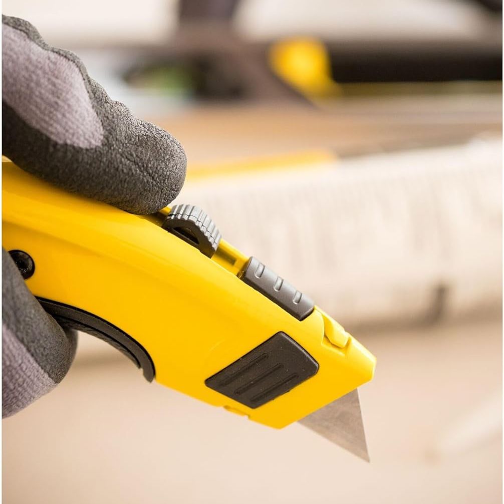 Stanley Fatmax Retractable Blade Utility Knife With 5 Blades, 0-10-778 : Amazon.co.uk: Diy &amp;amp; Tools