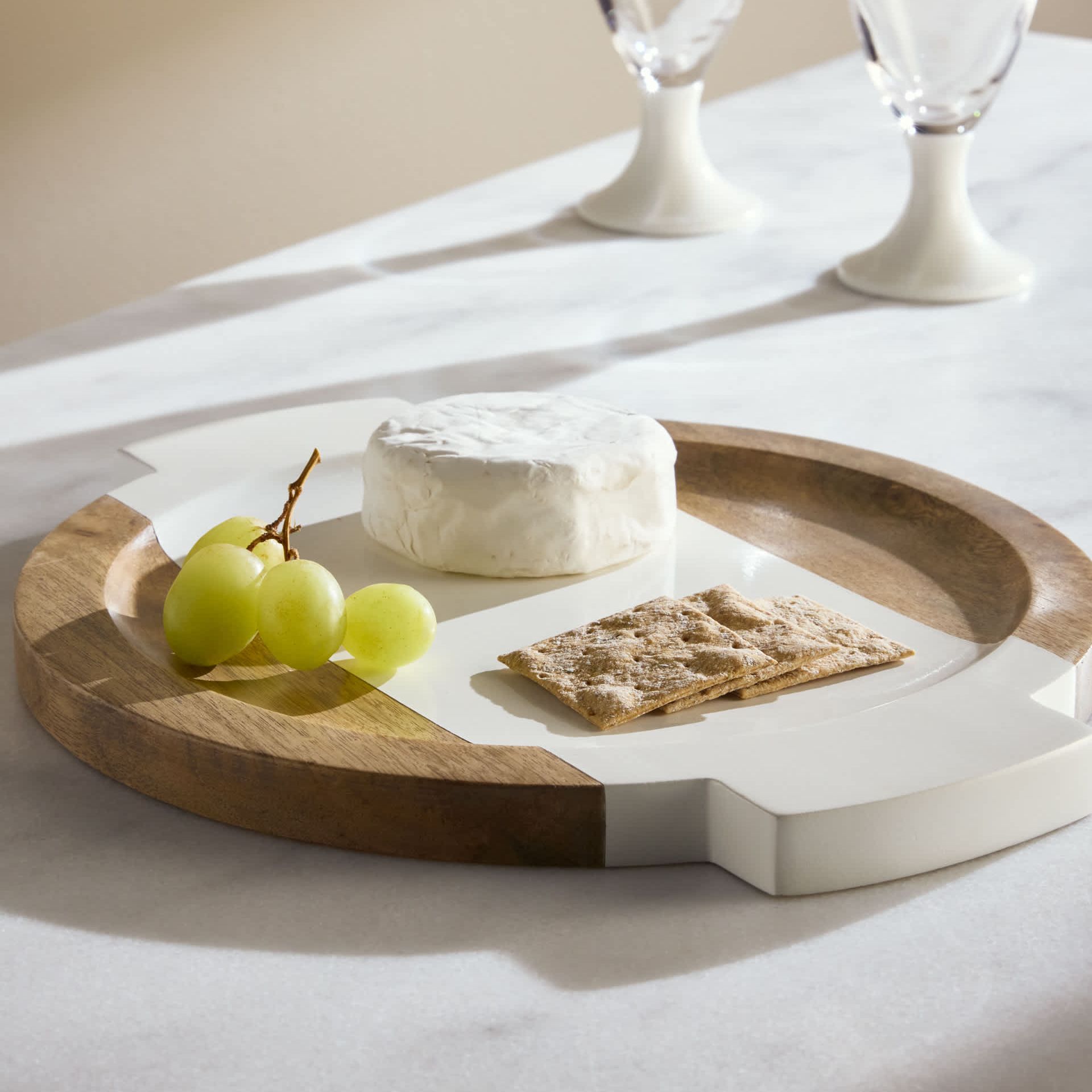 Wooden Circular Serving Board