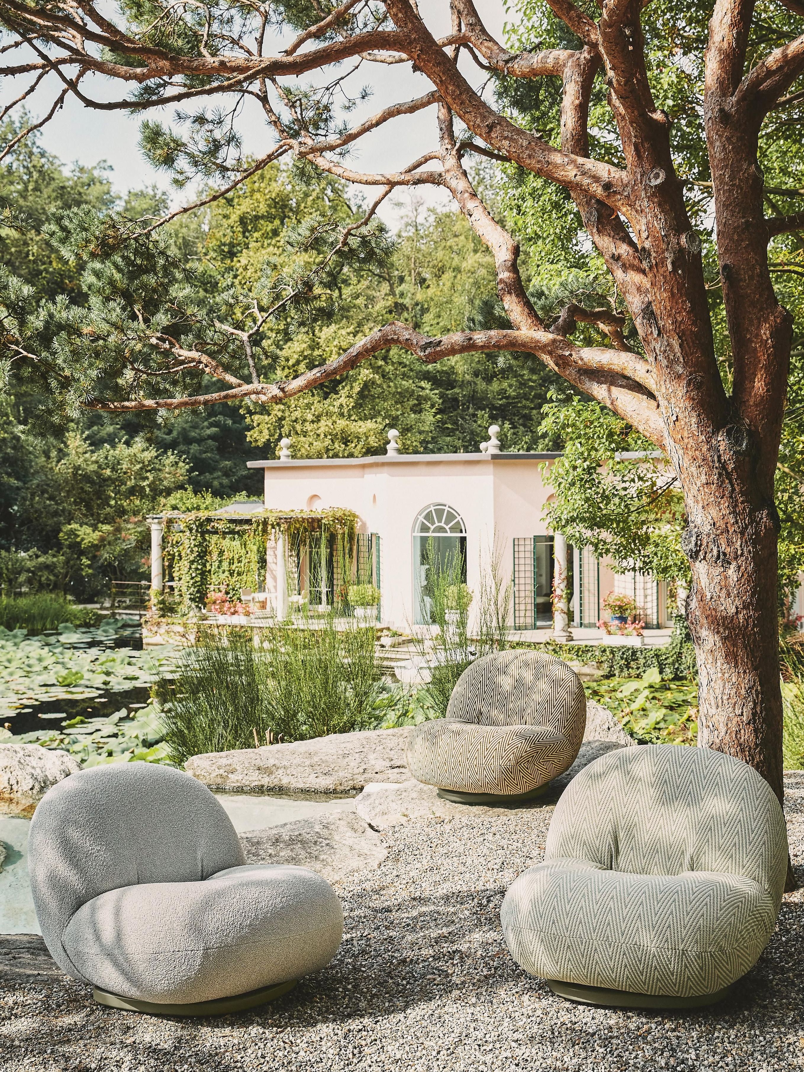 Swivel Garden Lounge Chair Pacha