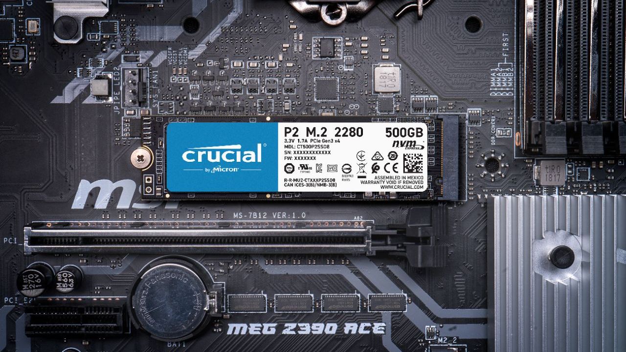Crucial P2 1TB 3D NAND NVMe PCIe M.2 SSD Up to 2400 MB/s
