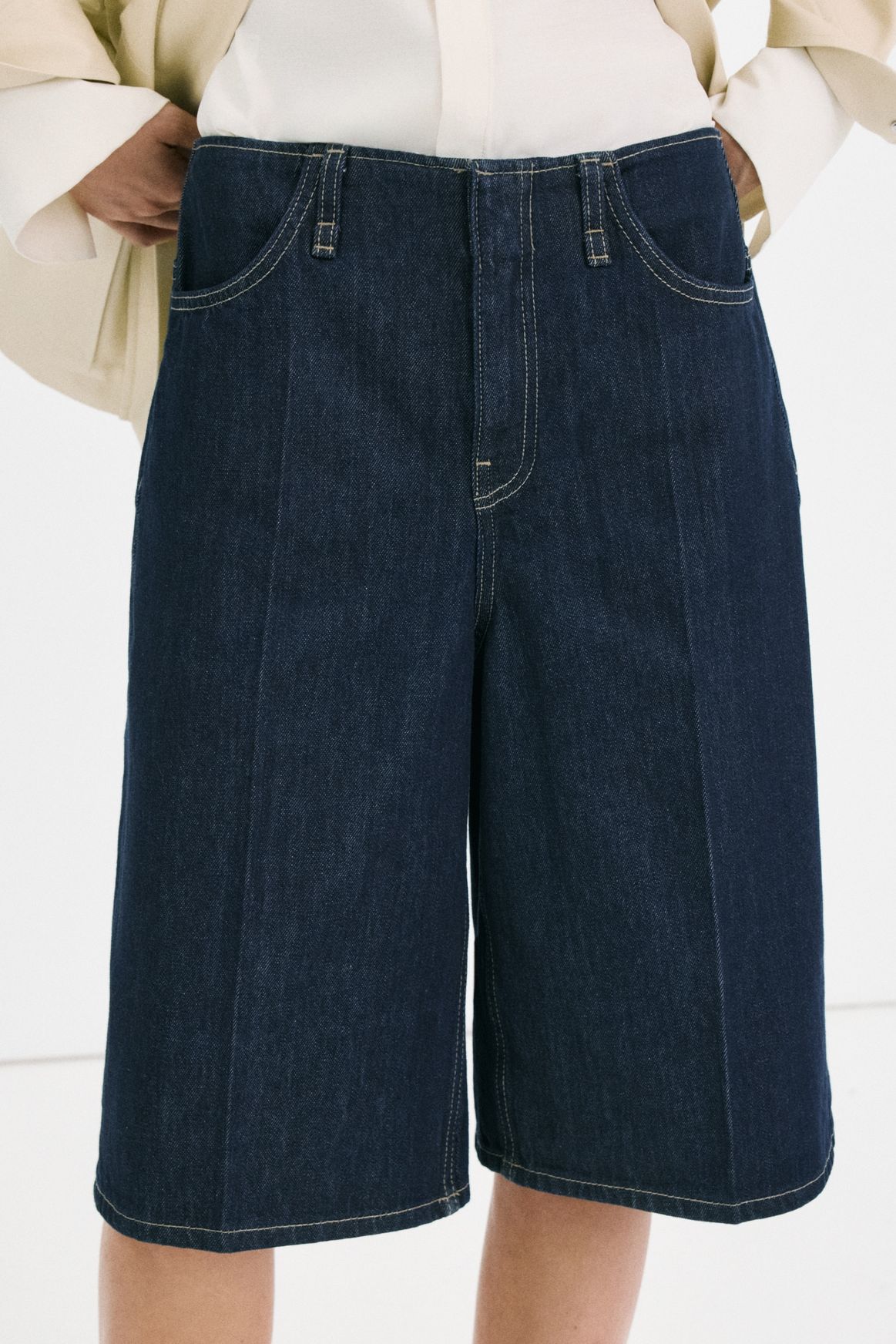 Mid-Rise Denim Bermuda Jorts - Women | Mango Usa