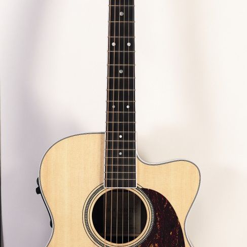 Martin Guitars 000C-16RGTE AURA review | MusicRadar
