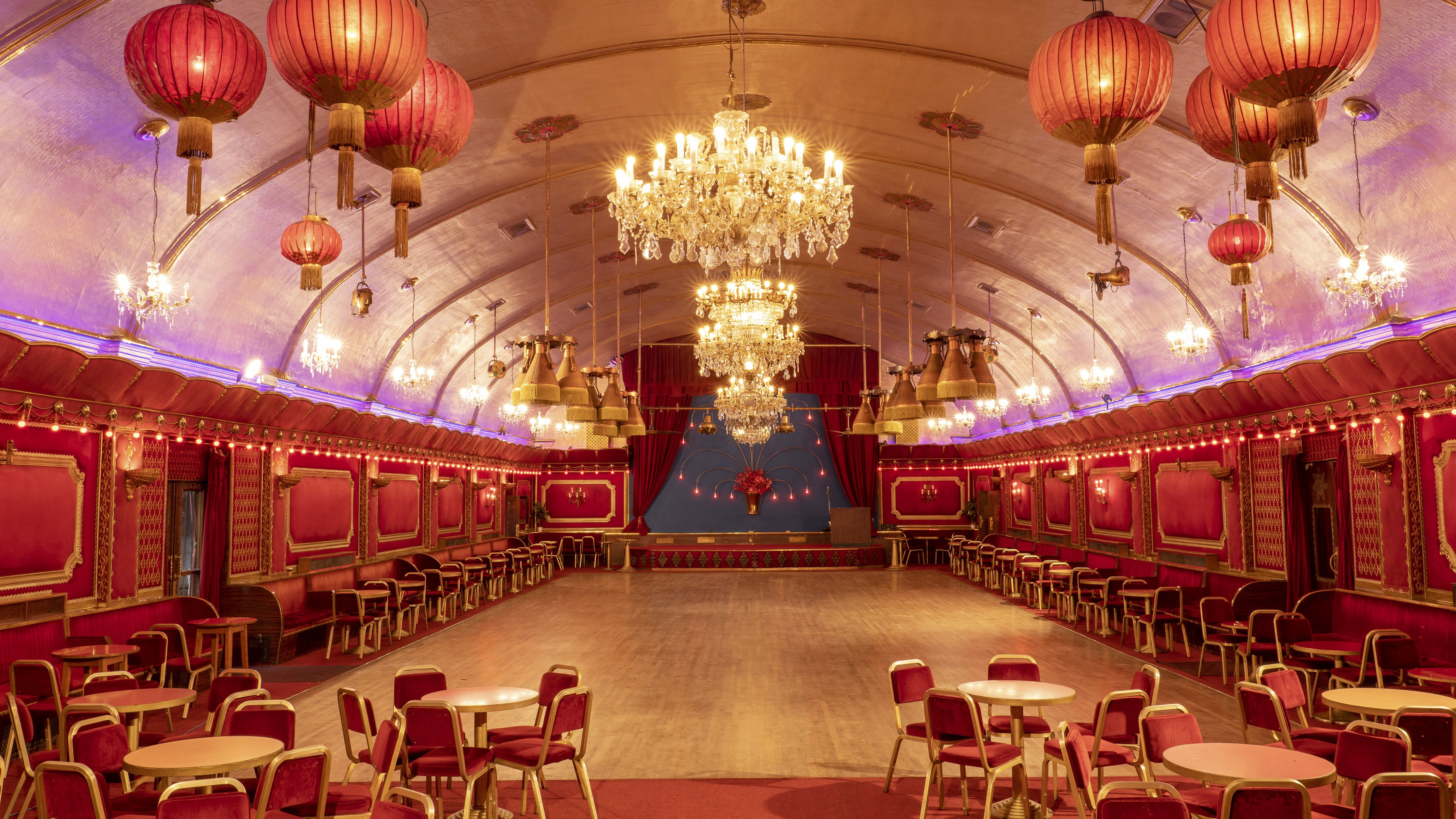 Filming locations for TV show Ted Lasso