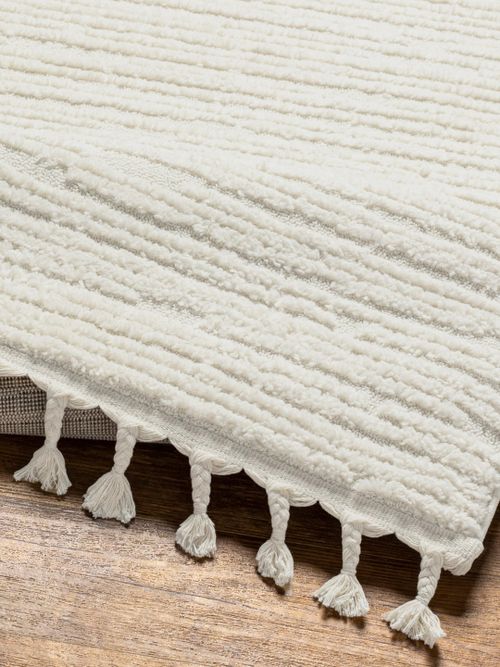 Nora Global High Pile Fringe Rug