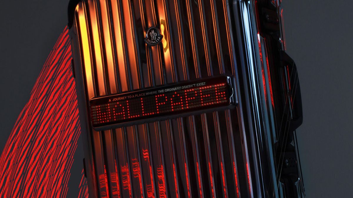 monclerケース✨迅速発送します✨ Rimowa and Moncler's Latest Luggage Collab Boasts Its Own LED Screen