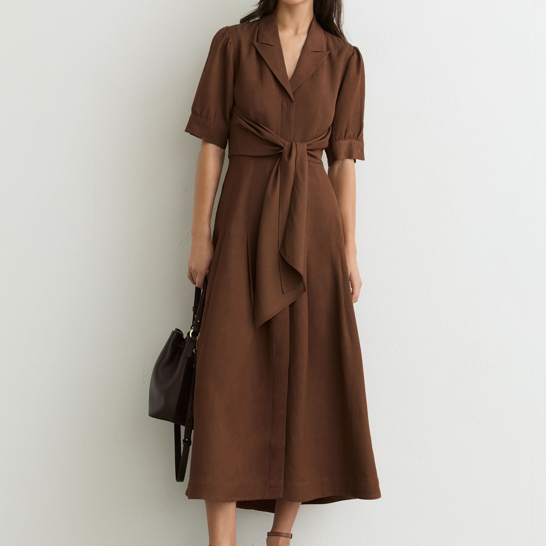 Short-Sleeve Belted Midi Dress With Linen in Rust Orange