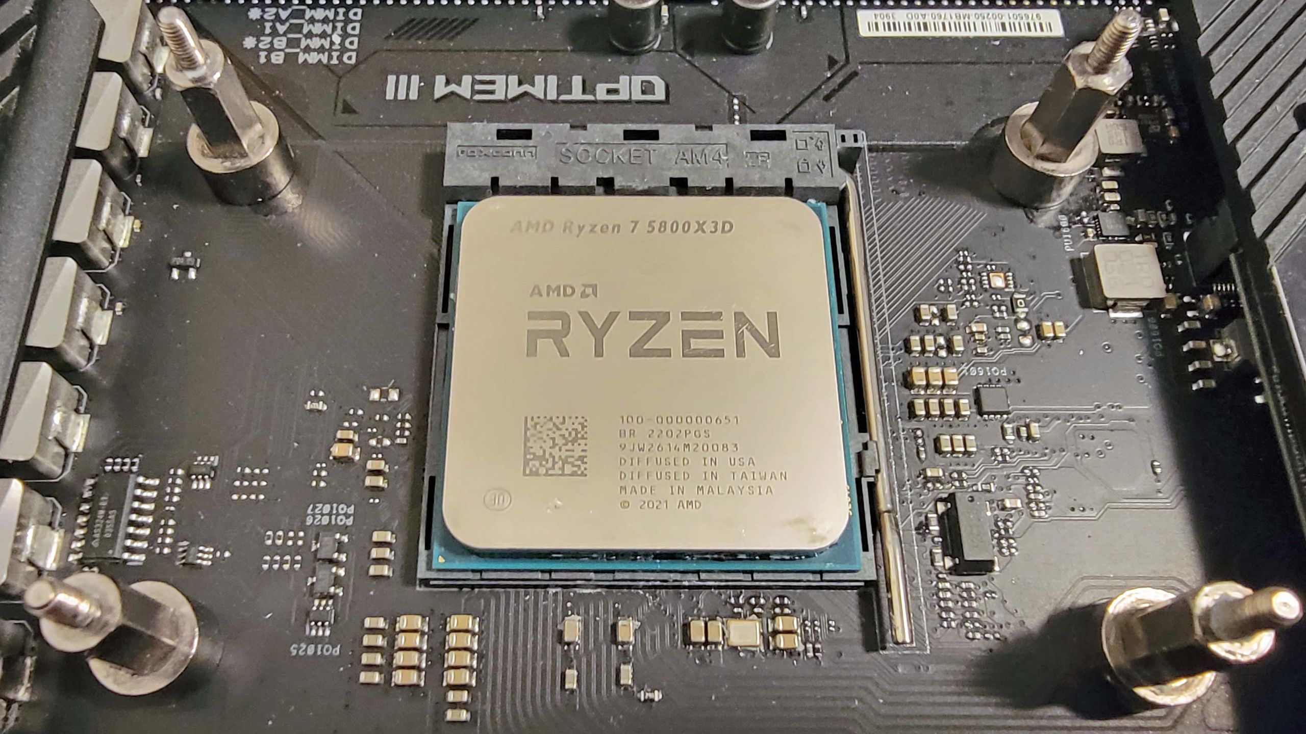 CPU AMD Ryzen 7 5800x3D Amazon.com: EWKYLSEM R 7 5800X3D R7 5800X3D 3.4 GHz 8-Core