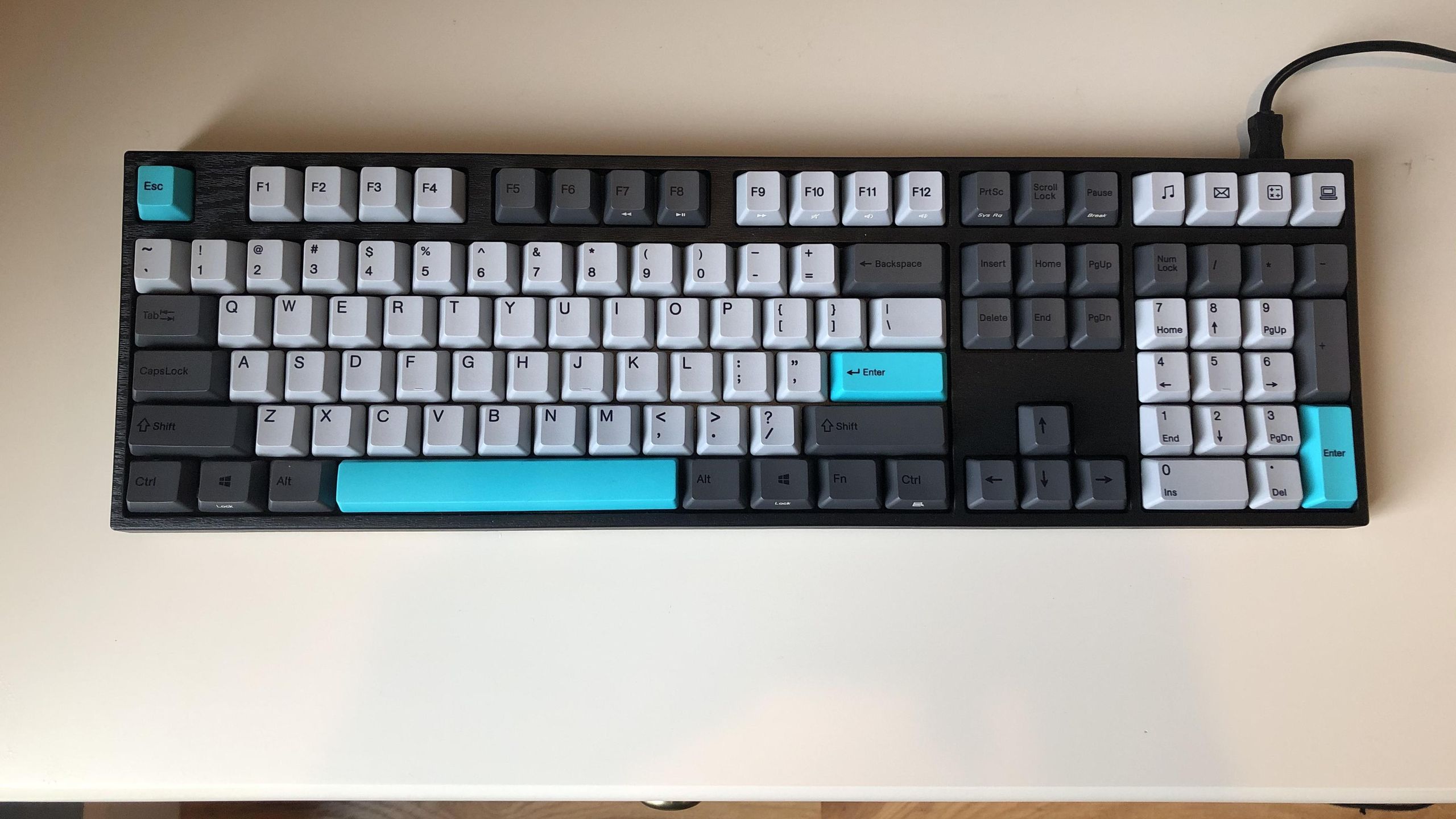 PbfLvbfkmAjj9JQDF54gTd.jpg