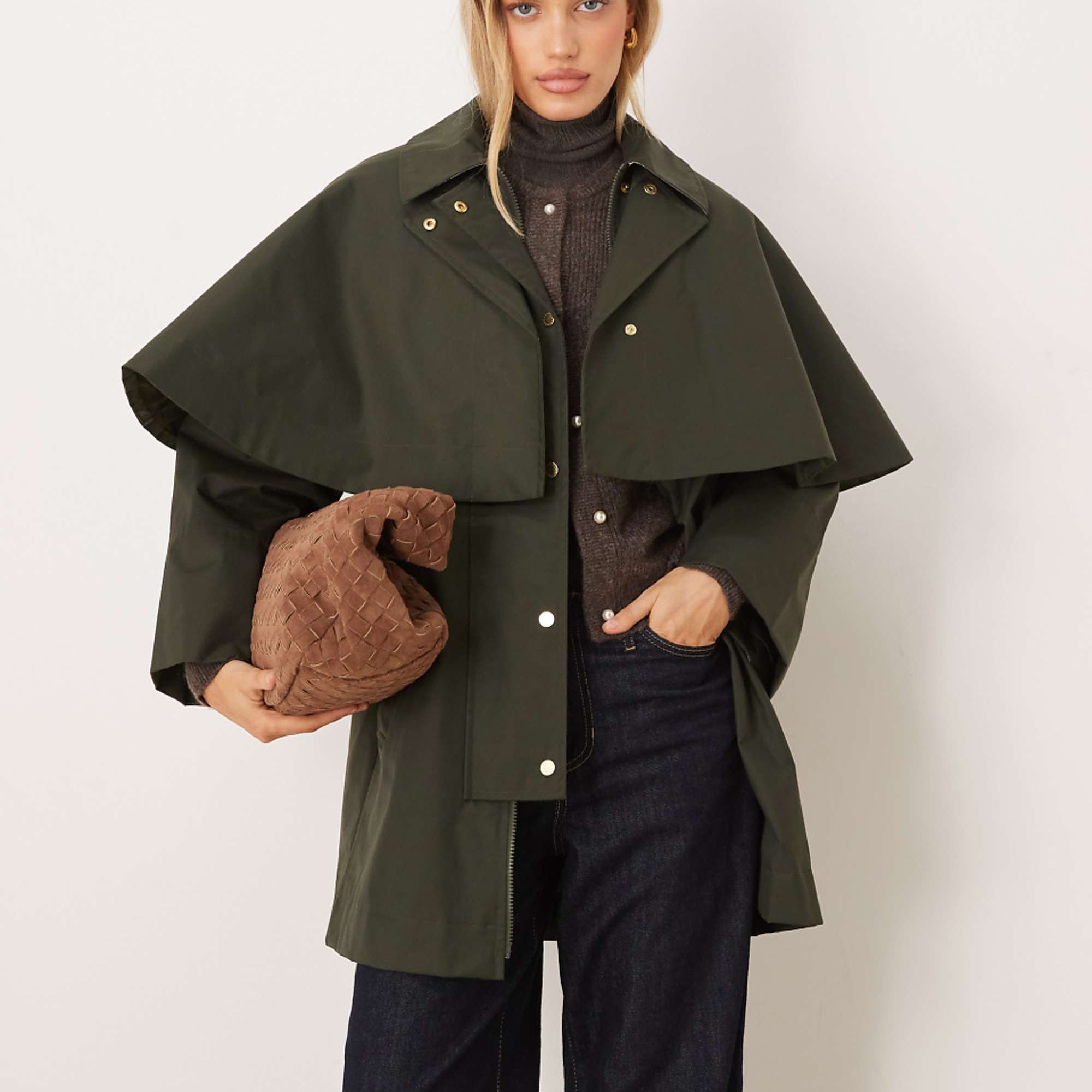 Barbour Fia Showerproof Jacket in Sage