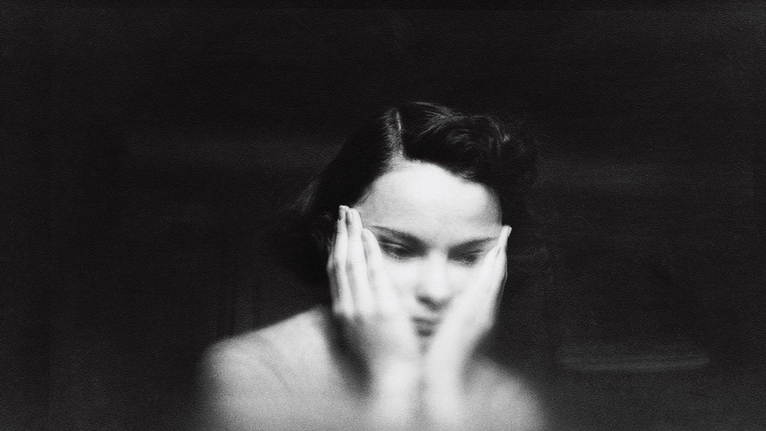 アート・デザイン・音楽 Saul Leiter / Early Black and White Amazon.co.jp: Saul Leiter: Early Black and White : 本