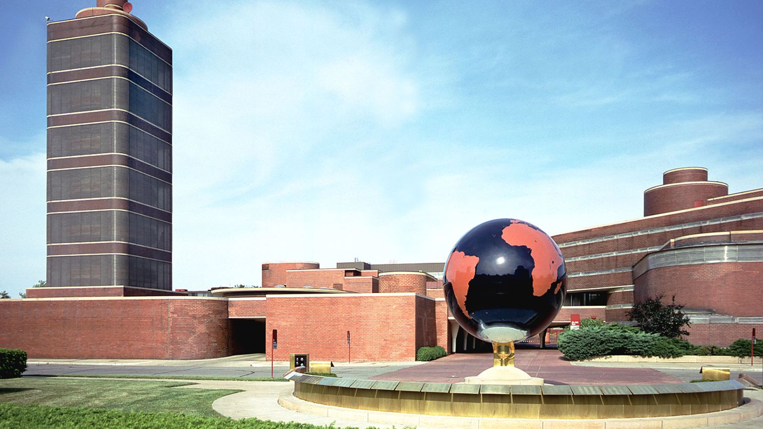 SC Johnson's Frank Lloyd Wright-designed HQ in Racine